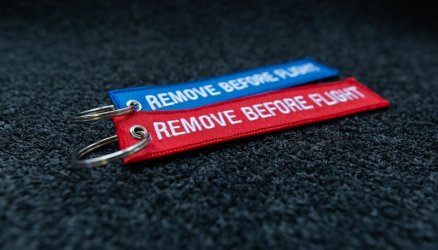 embroidered redblue keychain 5.5x1.8