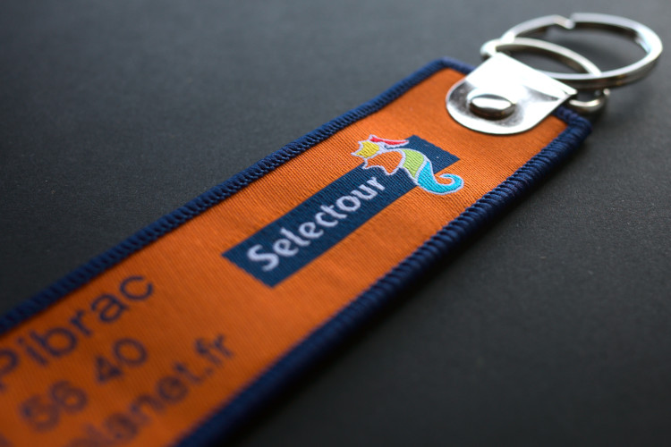 selectour woven keychain