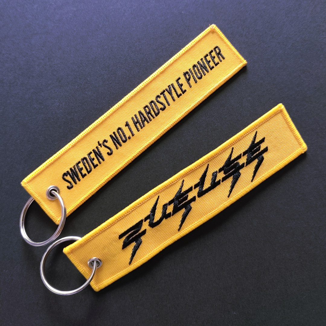 Porte-clé brodé personnalisé Zveuse
